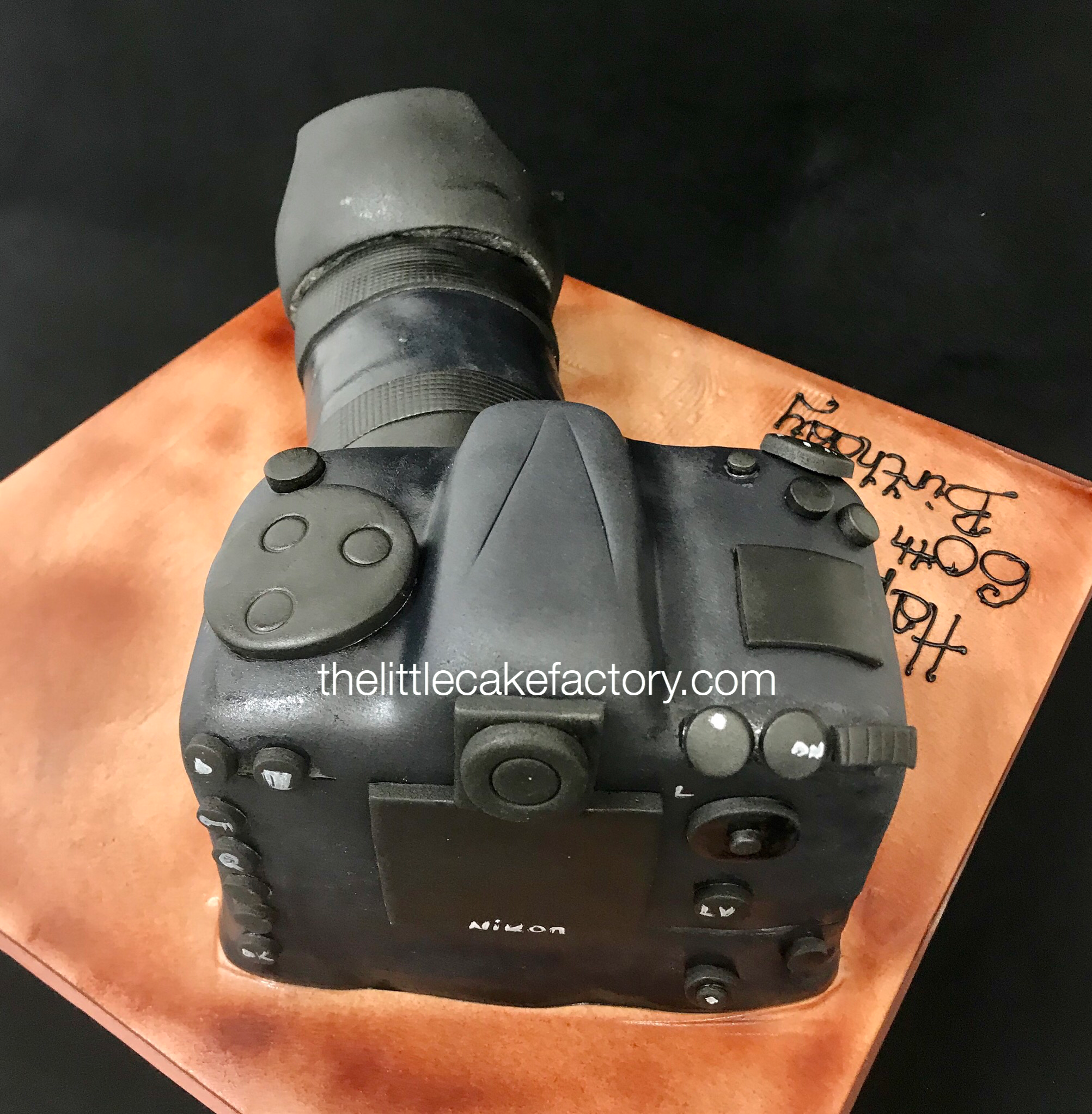 Nikon Camera cake Cake | Novelty Cakes
